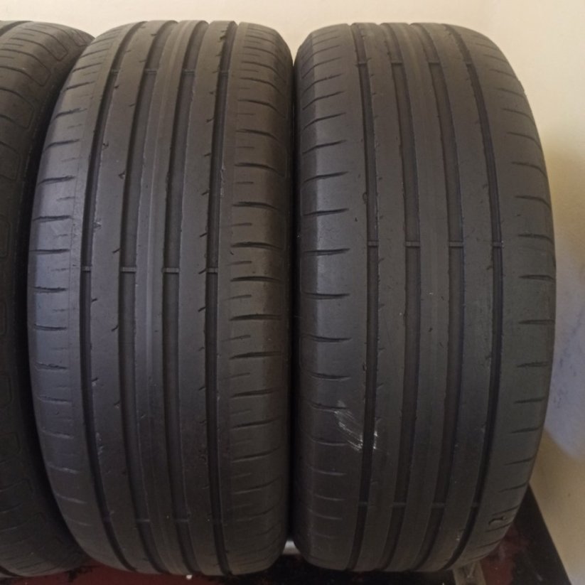 Goodyear Efficient Grip 205/55 R16 91V 3,5 - 4 mm (Použité)