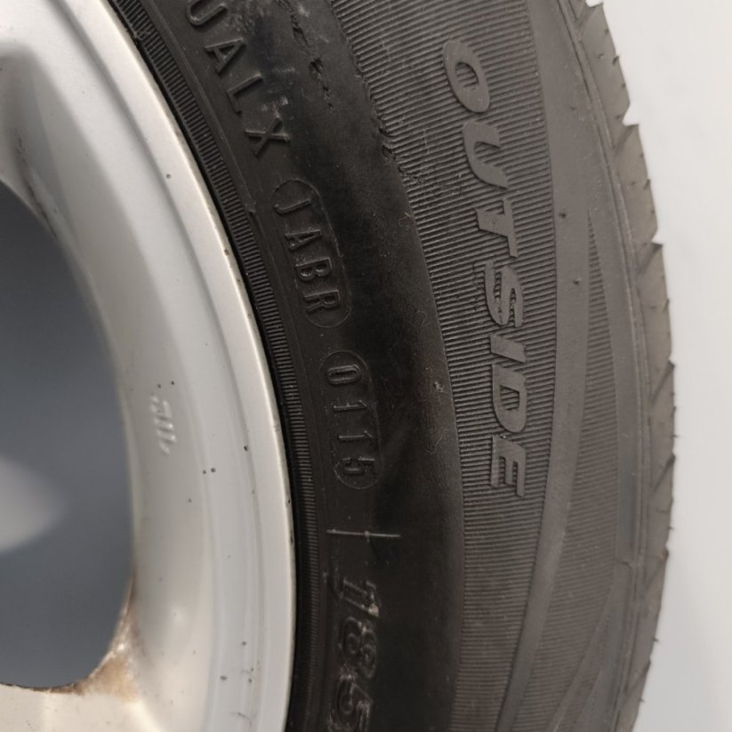 ALU kola Nissan Almera, letní pneu 185/65 R15