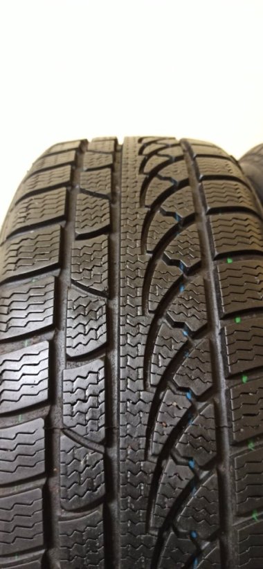 Starmaxx 185/60 R15 84H 7mm (Bazarové)