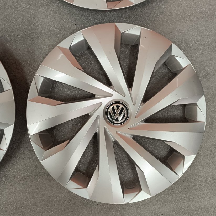 Poklice Volkswagen Polo, Fox 15" (použité)