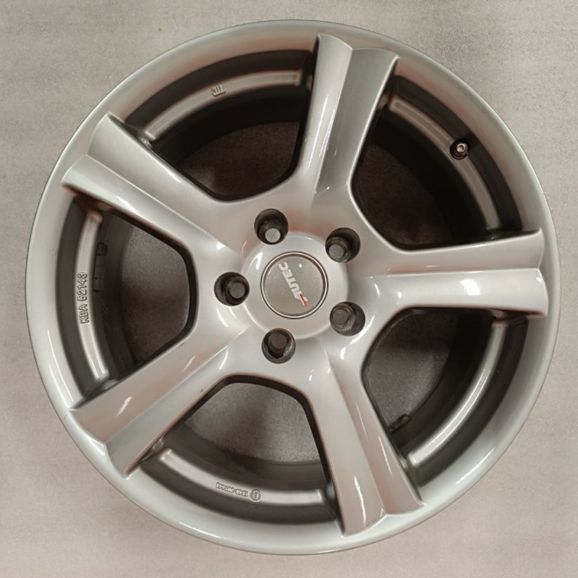 Alu kola Autec 7,5Jx17 , R17 , 5x112 , ET40
