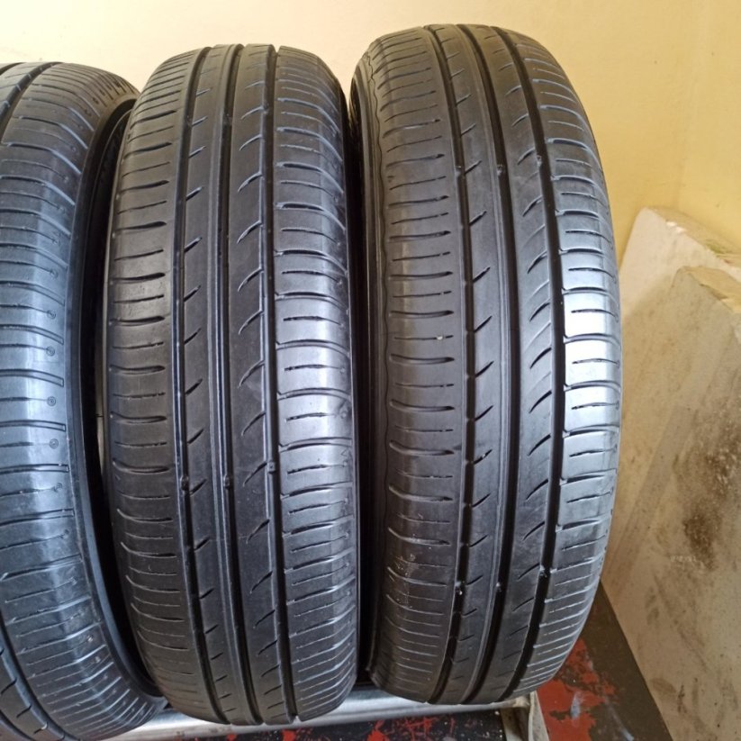 Kumho 165/70 R14 81T 5mm (Použité)