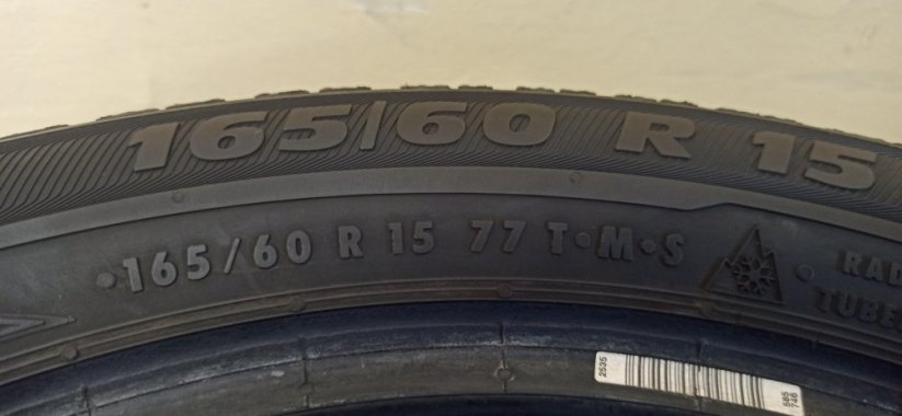 Semperit 165/60 R15 77T 7mm (Bazarové)