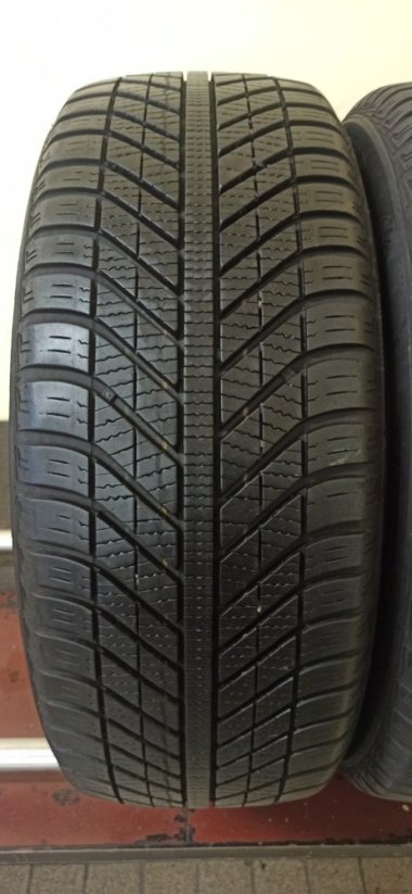 Goodyear Vector 4 Seasons 205/55 R16 94V 5 - 6 mm (Použité)
