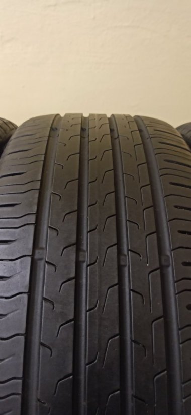 Continental Eco Contact 6 235/45 R20 100V 5 mm (Bazarové)