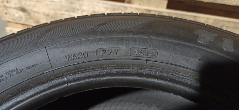 Firestone 185/60 R15 88H 1x7mm 3x4-5mm (Bazarové)