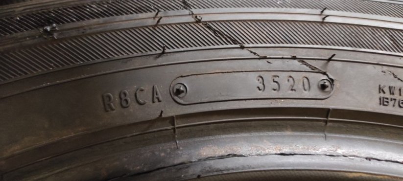 Falken 215/60 R17C 109/107T 8mm (Bazarové)