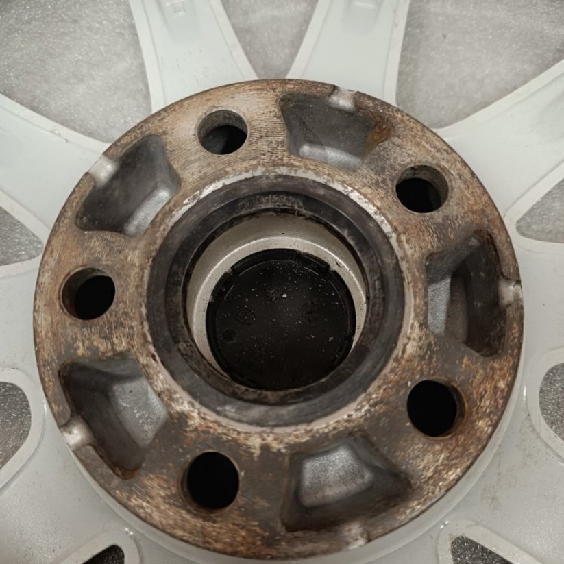 Alu kola Autec 7,5Jx18'' , R18 , 5x112 , ET42