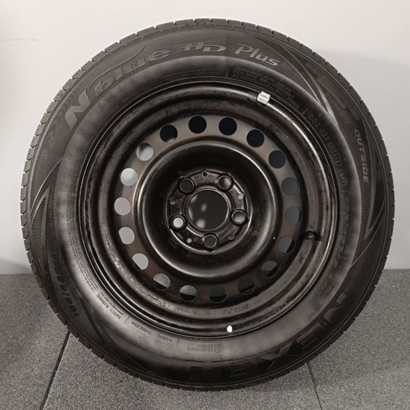 Letní kola Mercedes C-Class 195/65 R15