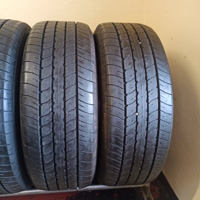 Goodyear Marathon Cargo 235/65 R16C 115/113R 6,5-7,5mm (Bazarové)