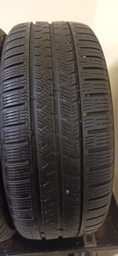 Vredestein Quatrac 5 205/45 R17 88Y 5 - 5,5 mm (Bazarové)