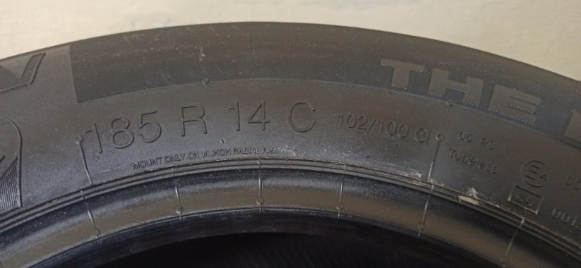 Uniroyal 185 R14C 102/100Q 8mm (Bazarové)