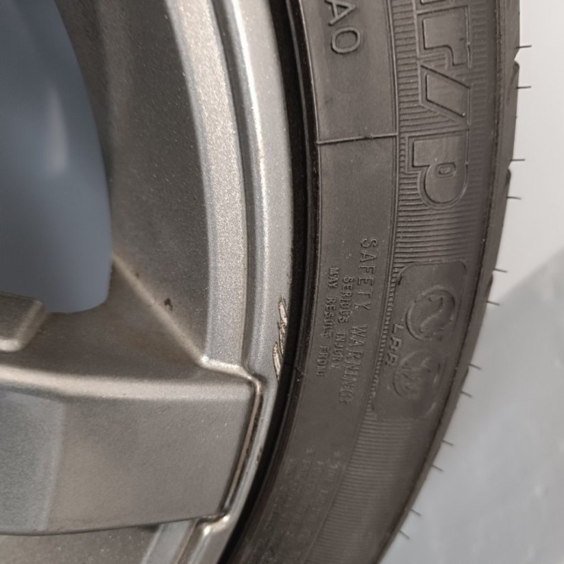 ALU kola Brock 5x112 + letní pneu 245/45 R18