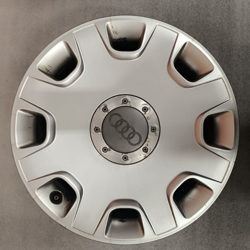 Originální disky Audi A4, A8 7,5Jx17'' , ET40