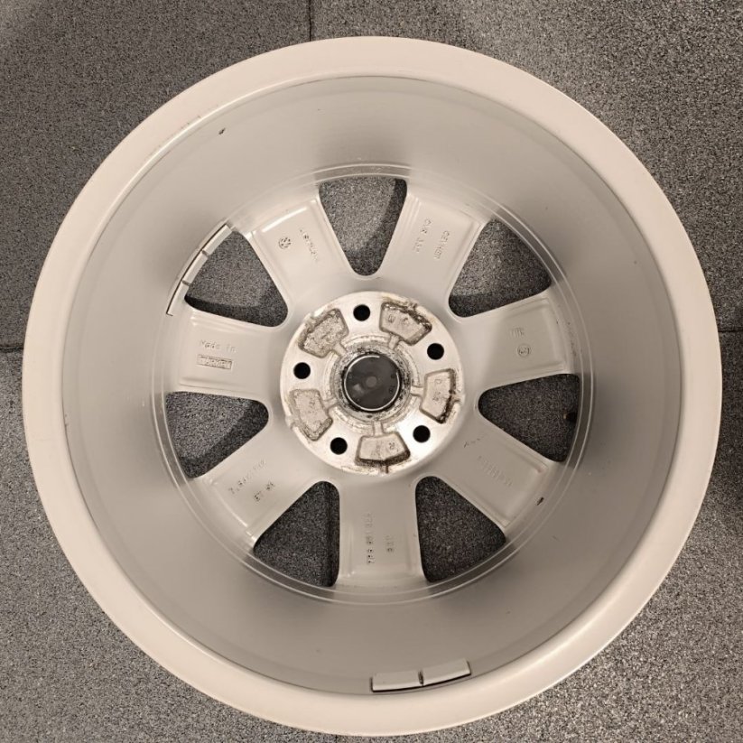 Originální alu kola VW Touareg R17, 5x130, ET50