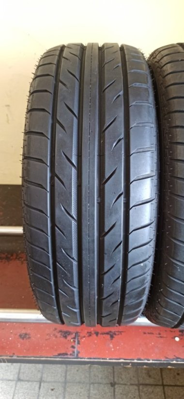 Achilles Art Sport 2 195/55 R15 85V 6,5 mm (Bazarové)