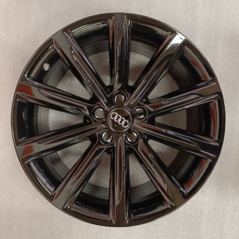 Originální alu kola na Audi A7 8Jx19'' , ET26