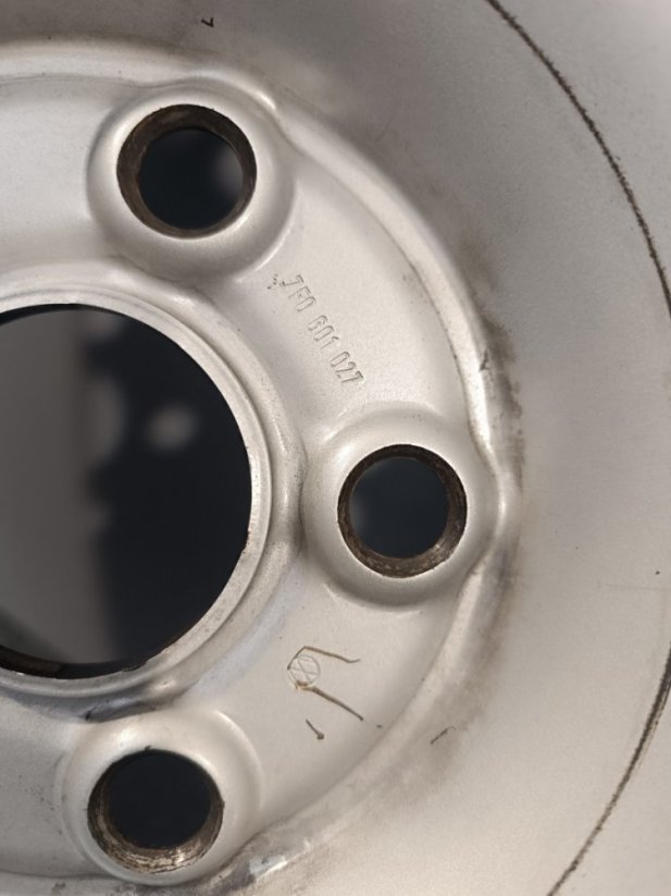 Kompletní kola VW Transporter/Multivan 215/65R16C