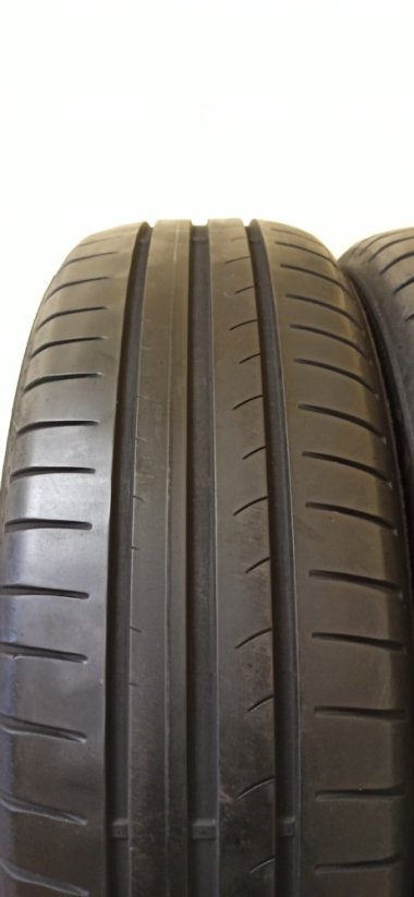 Dunlop Street Response 2 195/65 R15 95T 4,5 - 5 mm (Bazarové)