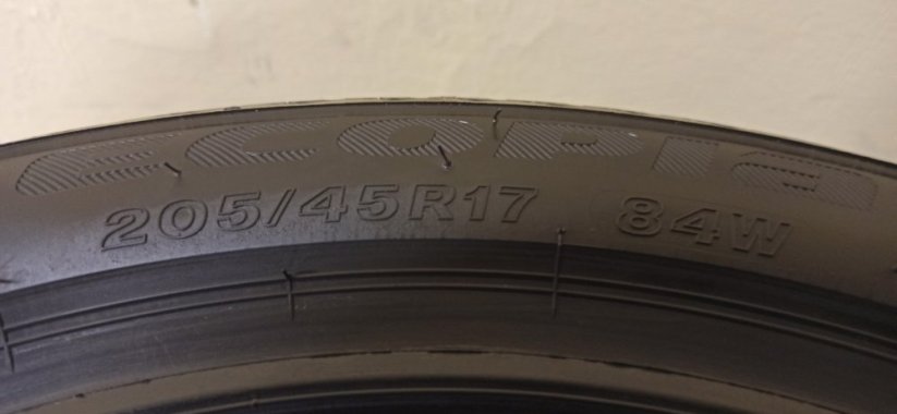 Bridgestone Ecopia 205/45 R17 84W 6,5 mm (Bazarové)