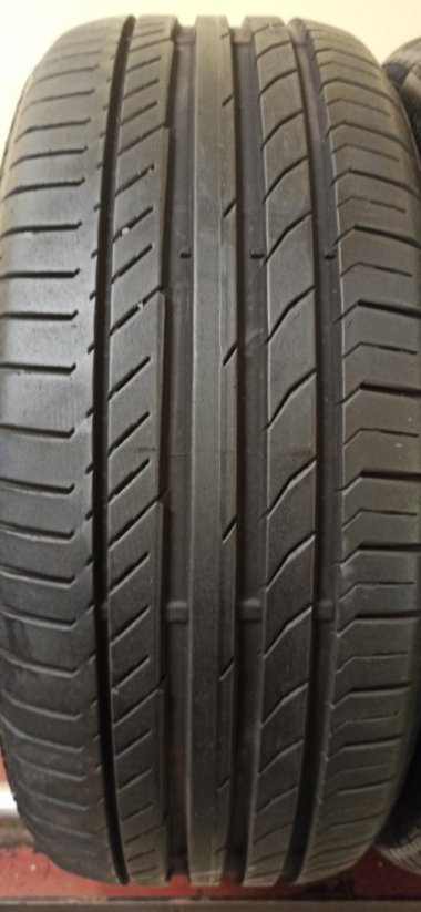 Continental Conti Sport 225/50 R18 95W 5,5 - 6 mm (Bazarové)