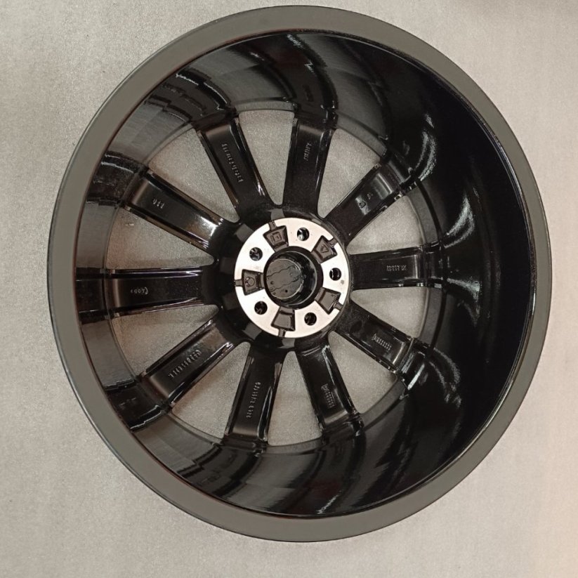 Originální alu kola na Audi A7 8Jx19'' , ET26