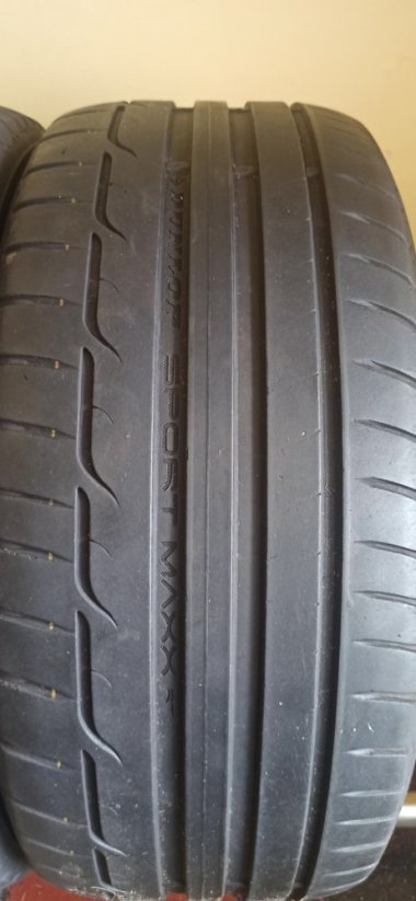 Dunlop Sport Maxx RT 225/45 R17 91W 4,5mm (Bazarové)