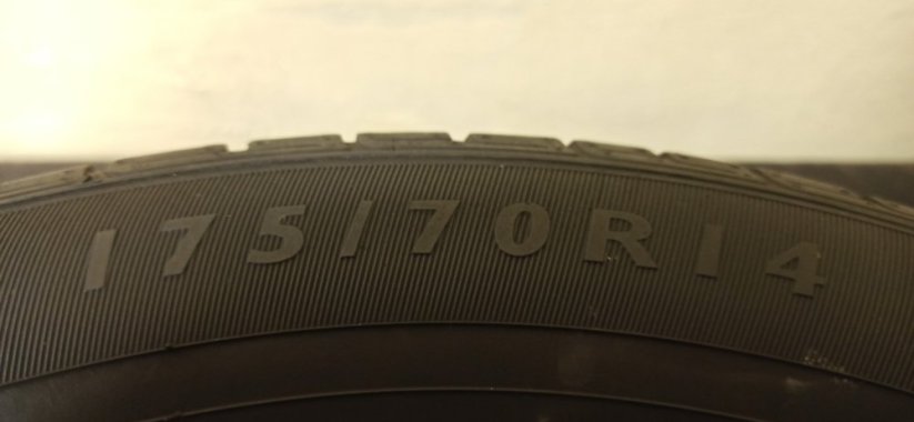 Dunlop SP Sport 01 175/70 R14 84T 4,5 - 5,5 mm (Použité)