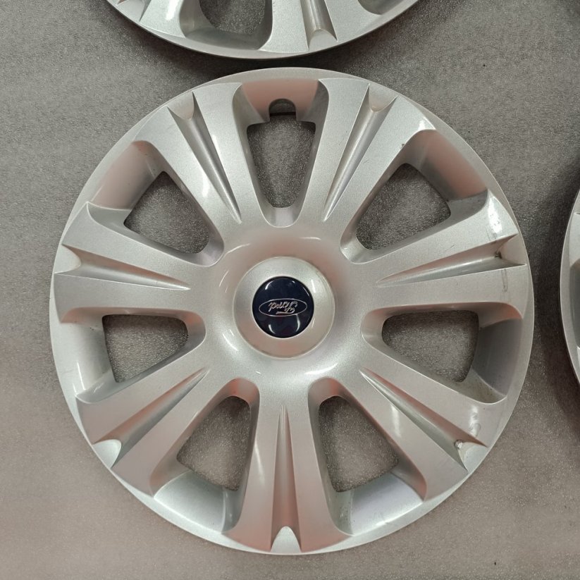 Poklice Ford Focus, Mondeo 16" (použité)
