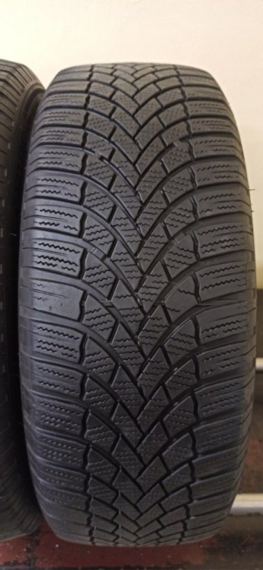 Bridgestone Blizzak 205/55 R16 91H 4,5 - 5 mm (Bazarové)