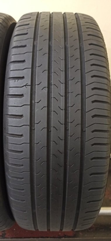 Continental Conti Eco 215/55 R18 99V 4,5 - 5 mm (Bazarové)