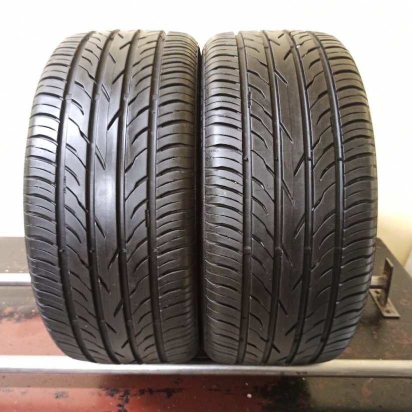 Platin 235/40 R18 95Y 6,5-7,5mm (Bazarové)
