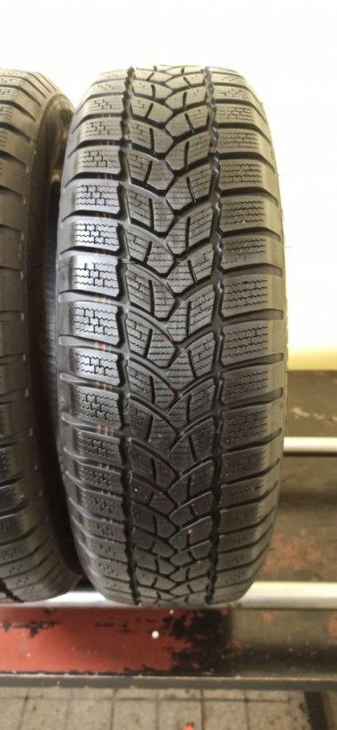 Firestone Winterhawk 3 185/65 R15 88T 5,5 - 6,5 mm (Bazarové)