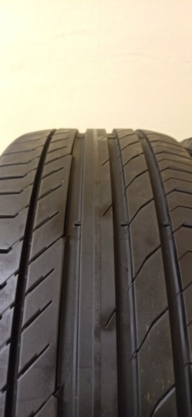 Continental Sport 5 235/45 R20 100V 5,5 - 6,5 mm (Použité)
