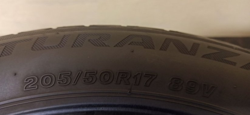 Bridgestone Turanza 205/50 R17 89V 6,5 mm (Použité)