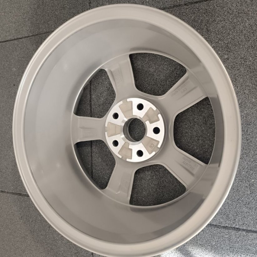 Alu kola na Audi A3, Q2, VW T-Roc 16'' 5x112 ET43