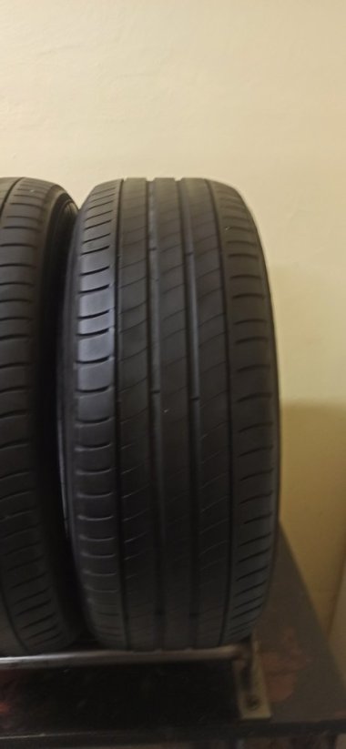 Michelin 205/55 R17 91W 4mm (Bazarové)