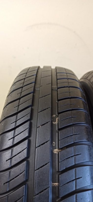 Goodyear 155/70 R13 75T 5,5mm (Bazarové)
