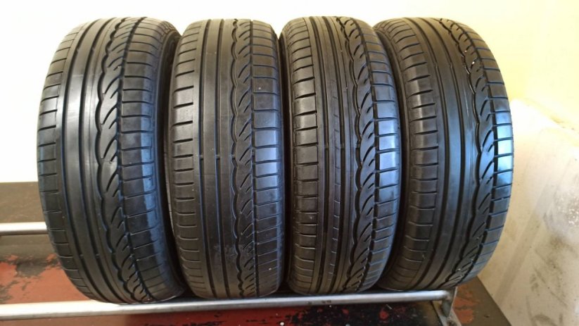 Dunlop 185/60 R15 84H 1x6mm; 2x5mm; 1x4mm (Bazarové)