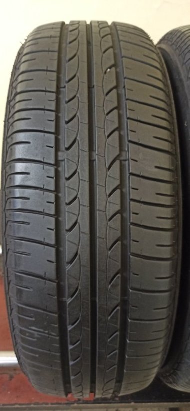Bridgestone Ecopia EP25 185/65 R15 88T 5,5-6,5 mm (Použité)