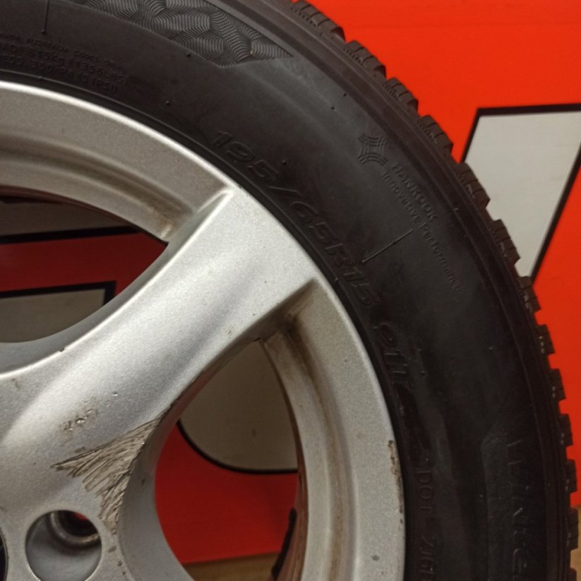 ALU kola Ronal 5x112, zimní pneu 7mm, 195/65 R15