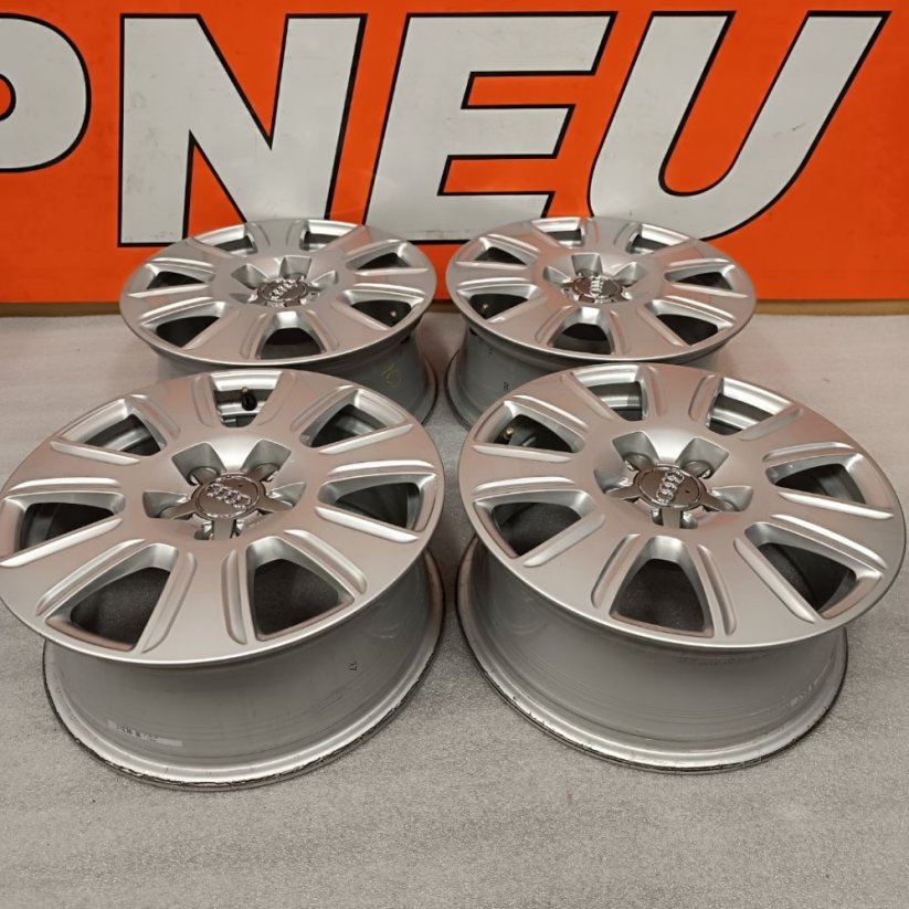 Originální alu kola na Audi Q3, 6,5Jx16 , ET33