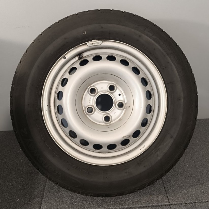 Kompletní kola VW Transporter/Multivan 215/65R16C