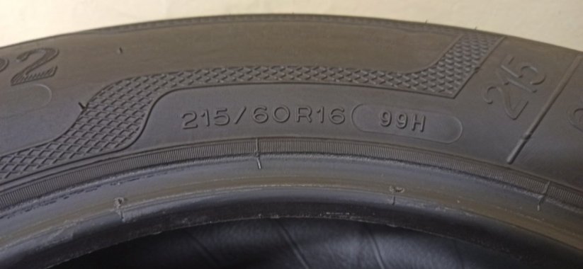 Kleber Krisalp HP2 215/60 R16 99H 5,5 - 6 mm (Použité)