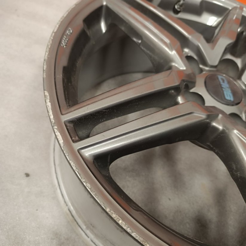 Alu kola CMS 8Jx18'' , R18 , 5x114,3 , ET45