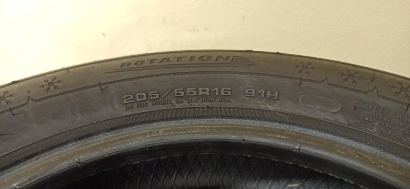 Dunlop Winter Sport 5 205/55 R16 91H 5,5 - 6 mm (Bazarové)
