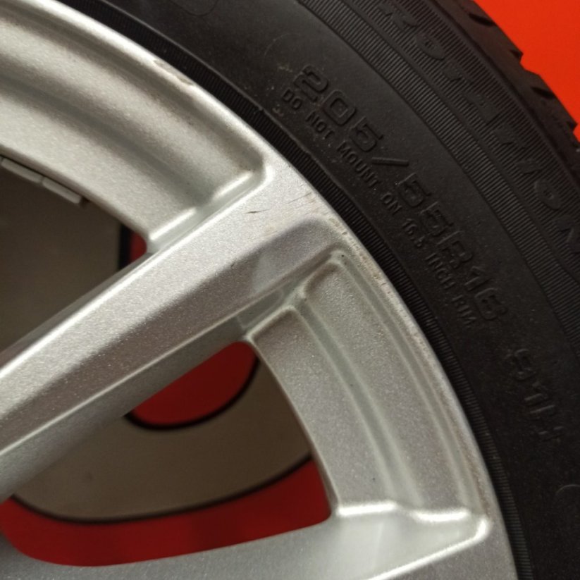 ALU kola Borbet 5x112, ET48, zimní pneu 205/55 R16