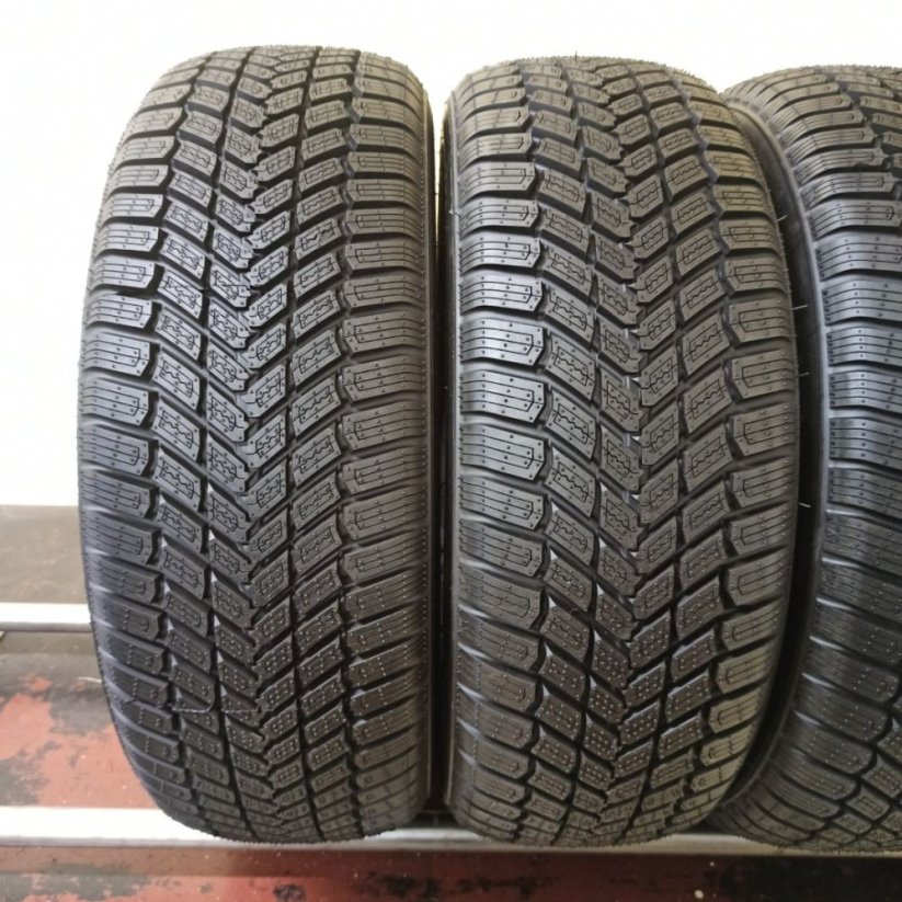 Davanti Alltoura 215/60 R16 99V 8 - 8,5 mm (Bazarové)