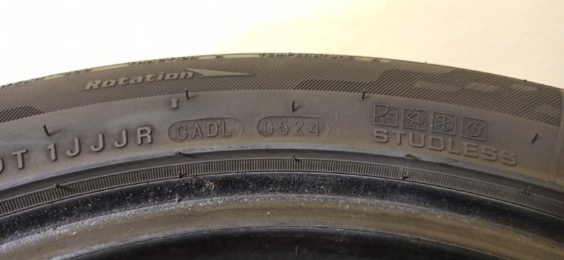 Nexen N blue 4Season WH17 225/50 R17 98V / 94V 7mm (Bazarové)