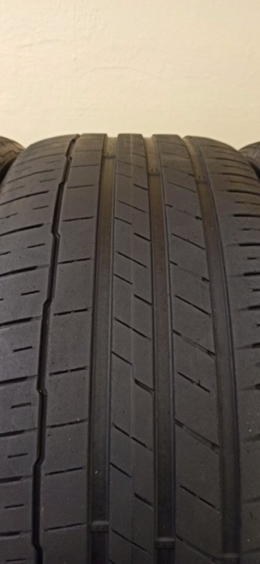 Hankook Ventus SUV 275/50 R20 113Y 3,5 - 4,5 mm (Použité)